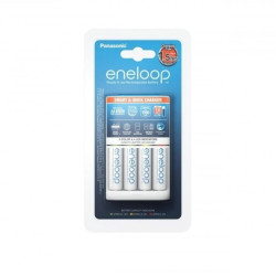Zestaw ładowarka Eneloop SmartPlus Charger 4 Slot + akumulator 4x AA Eneloop 2000mAh