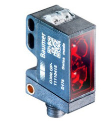 Czujniki fotoelektryczne w obudowie prostokątnej Baumer NACISNĄĆ/POCIĄGNĄĆ zakres 30 mm → 120 mm