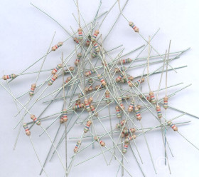 REZYSTOR 0,25W (1/4W) 5,6K ohm (100 SZTUK)