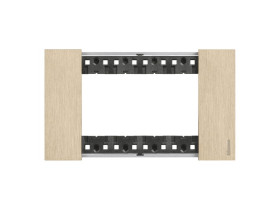 LIVING NOW Ramka 4 moduły - gold KA4804ZW LEGRAND