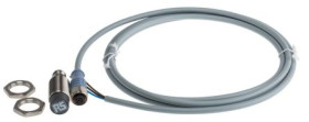 Czujnik indukcyjny PNP 12 mm cylindryczny M18 x 1 200 mA 10 → 30 V dc IP68 2kHz