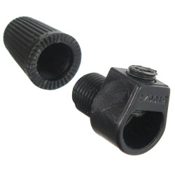 Odgiętka przepust kablowy z nakrętką i blokadą kabla