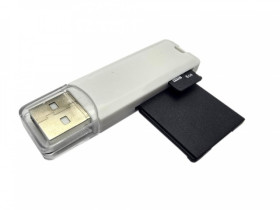 CZYTNIK KART SD/MICRO SD USB3.0