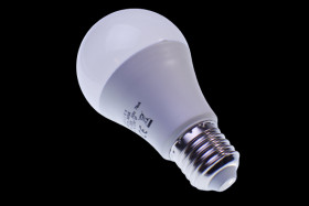 Żarówka LED klasyczna 230V 18W E27 6000K zimna 1900lm