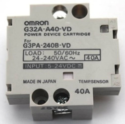 Adapter montażowy przekaźnika do użycia z: G3PA-420B-VD SSR Omron G32A-A