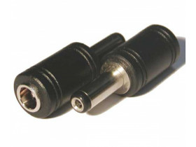 Adapter DC wtyk 2,1/5,5mm - gniazdo 2,5/5,5mm DCP18 Vitalco