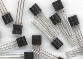 Z0107MA 1A 600V 5mA TO-92 TRIAK