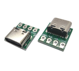 Gniazdo USB C na płytce prototypowj
