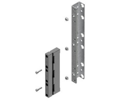 Wspornik z nośnikiem BBS 3-biegunowy do szyn o rozstawie 60 mm montaż szyn w poziomie mocowany bezpośrednio do obudowy UD-B60-H