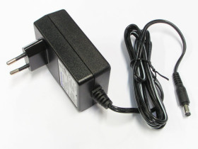 Zasilacz impulsowy +12V 2.5A 3.0/6.3mm