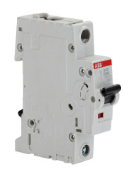 Wyłącznik nadprądowy MCB, Typ B, 3-biegunowy, 32A, 440V, na szynę DIN, ABB SH203-B32, SH200