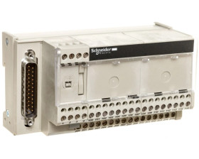 Podstawa łącząca dla 8 kanałów pasywnych SUB-D 25 ABE7CPA02