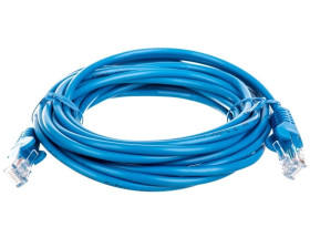 Kabel krosowy patchcord U/UTP kat.5e CCA niebieski 5m 68375