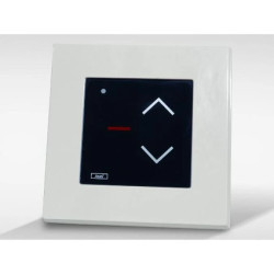 Jednokanałowy pilot naścienny z panelem dotykowym