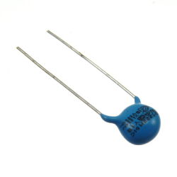 KOND.CER. 2,2NF/250VAC Y2 R-7,5MM RoHS