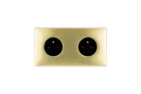 Gniazdko elektryczne czarne podwójne ramka stal szczotkowana PVD Brass GN-SNPBR02C