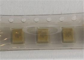 (100szt.) 1,5uH 1812 535mA 0,35R 10% dławik B82432-A1152-K S+M