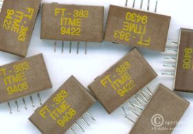 FT383 FILTR Z FALĄ POWIERZCHNIOWĄ 5 PIN JEDNORZĘDOWY