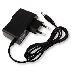 Zasilacz impulsowy wtyczkowy 5V 3A 15W wtyk DC 2.1/5.5mm kabel 90cm do LED