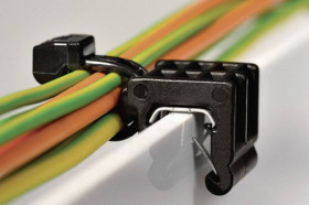 Opaska kablowa z klipsem HellermannTyton T50ROSEC23-PA66W-BK 156-00843, 200 mm, poliamid 6.6, 1 szt.