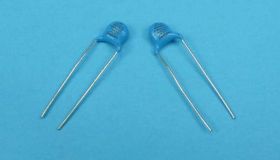 X1Y1 100pF/400V AC r-7,5mm