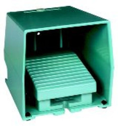 Łącznik nożny pojedynczy XPE-M, z osłoną, metalik, niebieski, 1NZ+1NO XPEM410