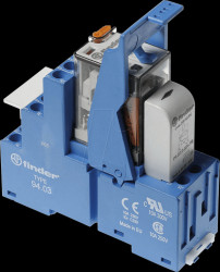 58.33.8.230.0060 Coupling relay with screw terminals, 3 CO, 10 A, 230 V AC