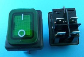 B-448GN 16A/250V ZIELONY PRZEŁ.