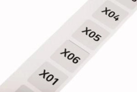 Etykieta z poliestru o wymiarach 28x28mm 500 sztuk w rolce 210-854