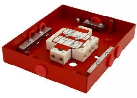 Puszka instalacyjna z bezpiecznikiem AWOZ-225P