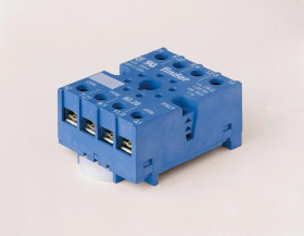 Gniazdo do przekaźników serii 60.12 88.12, zaciski śrubowe, montaż na szynę DIN 35mm lub płytę 90.26SMA