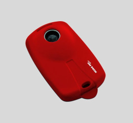 Elektroniczny odstraszacz pcheł i kleszczy dla zwierząt SKUDO PET HOUSE OKAP02-B14