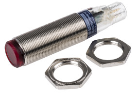 Czujniki fotoelektryczne Wielomodowy cylindryczny Telemecanique Sensors PNP zakres 120 mm → 15 m. Podczerwień