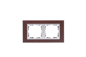 Simon 82 Ramka podwójna pozioma drewniana wenge/ ramka pośrednia aluminium mat 82927-65