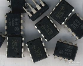 NCP1207AP DIL8 UKŁAD SCALONY