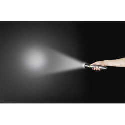 Energizer E300690600 Vision HD Metal 6 AA LED Torch Long Range 1500lm 15h