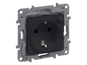 NILOE SELECTION Gniazdo pojedyncze z uziemieniem płaskie + USB typ C w plakietce antracyt 762296 LEGRAND