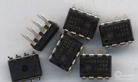 UC2843N DIL8 UKŁAD SCALONY