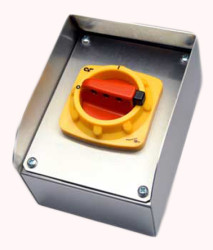 Przełącznik izolacyjny 3P+2EB-biegunowy 25A Craig & Derricott 11kW NO