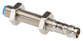 Czujnik zbliżeniowy M8 Indukcyjny 2 mm SICK Wpuszczany 10 → 30 V DC długość 50mm Gwintowany