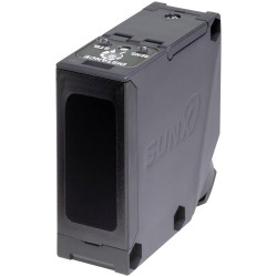 Panasonic EQ502 Triangulation Sensor Accurate Object Detection 1 pc