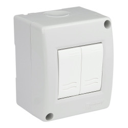 Włącznik światła podwójny naścienny w obudowie IP40 szary M-L 1470.00.00