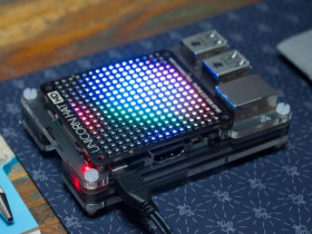 Pimoroni Unicorn HAT HD - 256 RGB LED pixels in a 16x16 matrix