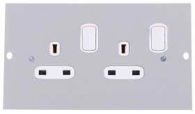 Gniazdo przełączników do skrzynki podłogowej, 3 przedziały , 100 mm