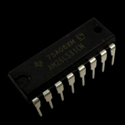 Układ scalony AM26LS31CN firmy Motorola to czterokanałowy nadajnik różnicowy