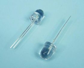 LED 8mm GREEN CLEAR 7500mcd