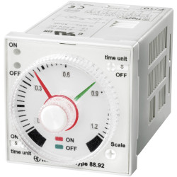 Finder 88.92.0.240.0000 timer Relay 1.2s-300h range 2 changeovers 8A