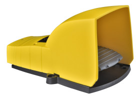 Przełącznik nożny Schneider Electric Plastikowy Chwilowy wł.-wył. 240V 3 A; 270 mA 2NC+NO IP55