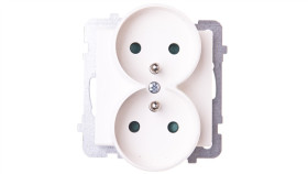 Sonata Gniazdo Podwójne Z/U Z Przesłonami Ecru Gp-2Rrzp/M/27