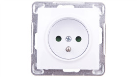 Impresja Gniazdo Pojedyncze Z/U Z Przesłonami Białe Gp-1Yzp/M/00